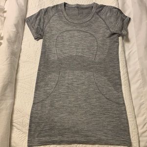 Lululemon swiftly tech short sleeve 2.0